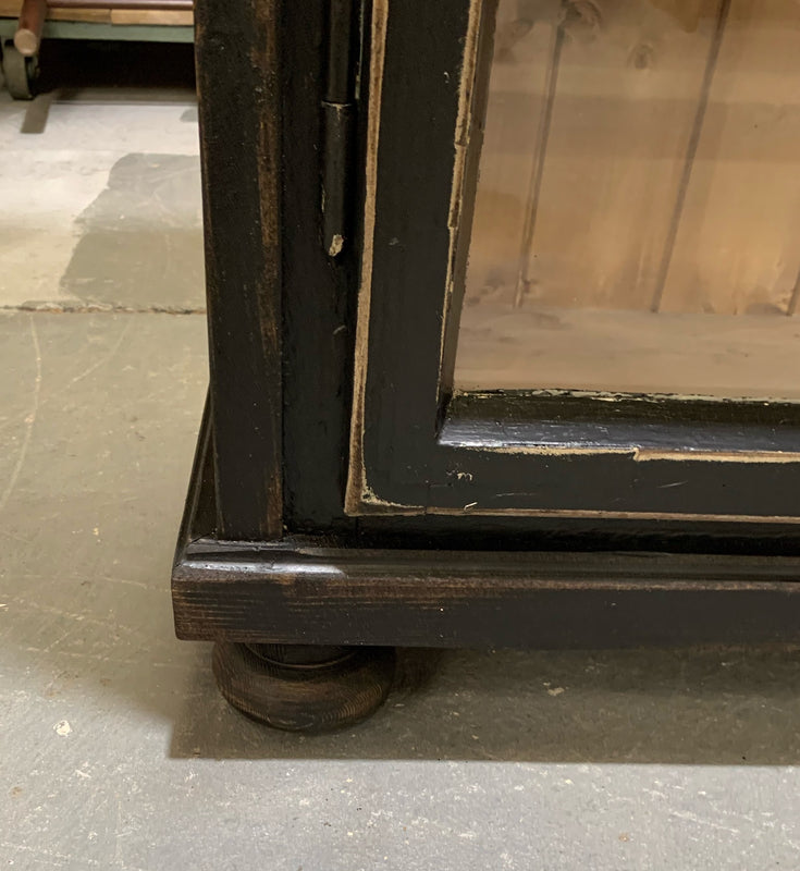 Dutch  Wooden Linnen / Display Cabinet #4497