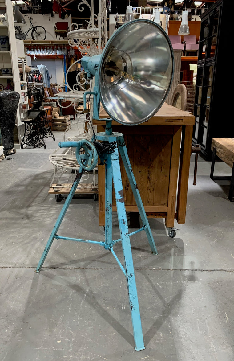 Vintage Metal  Light on Tripod #4508