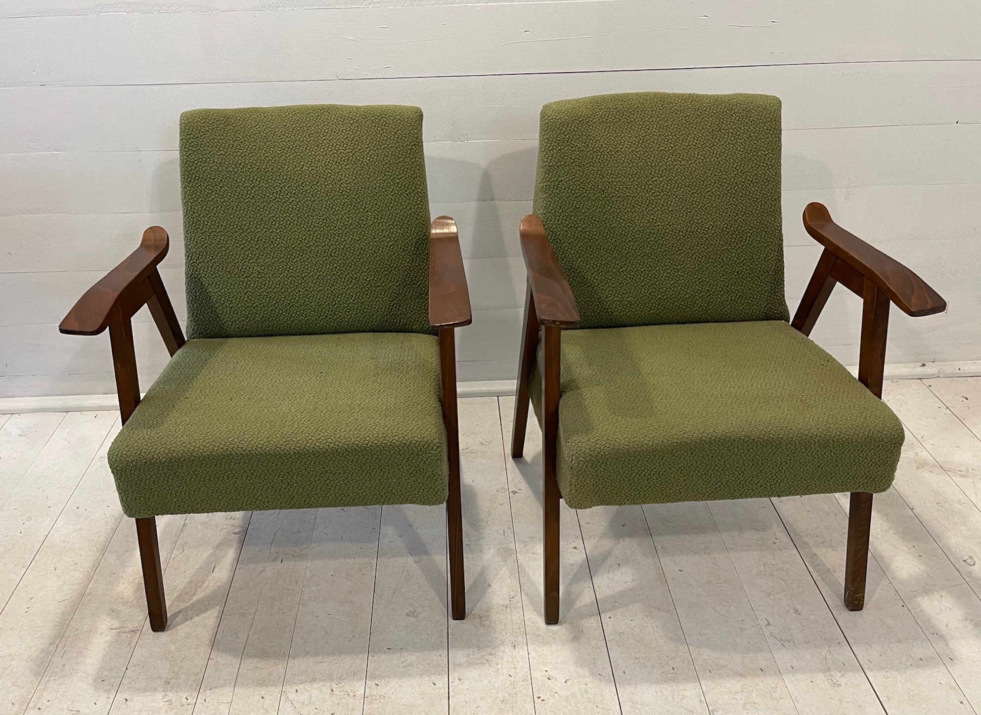 mid century modern retro chair