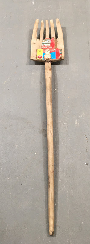 Vintage  European Wooden Grain Fork  #3251  (3)