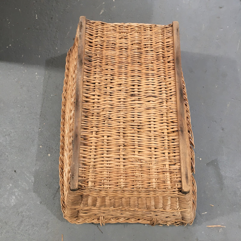 Vintage  Belgian Wicker Bakers Basket  #3267 (6)