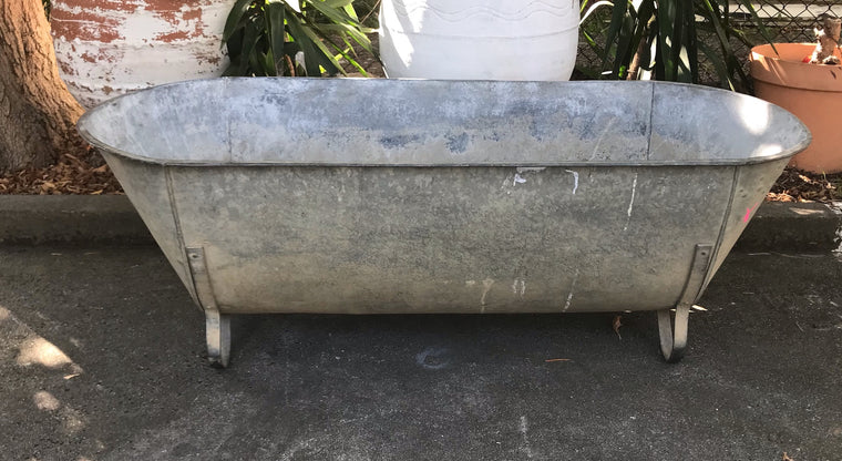 Vintage European Garden Galvanised Bathtub #3818