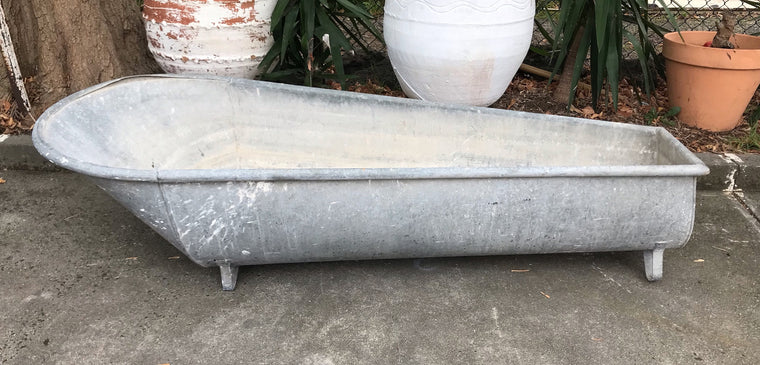 Vintage European Garden Galvanised Bathtub #3823c