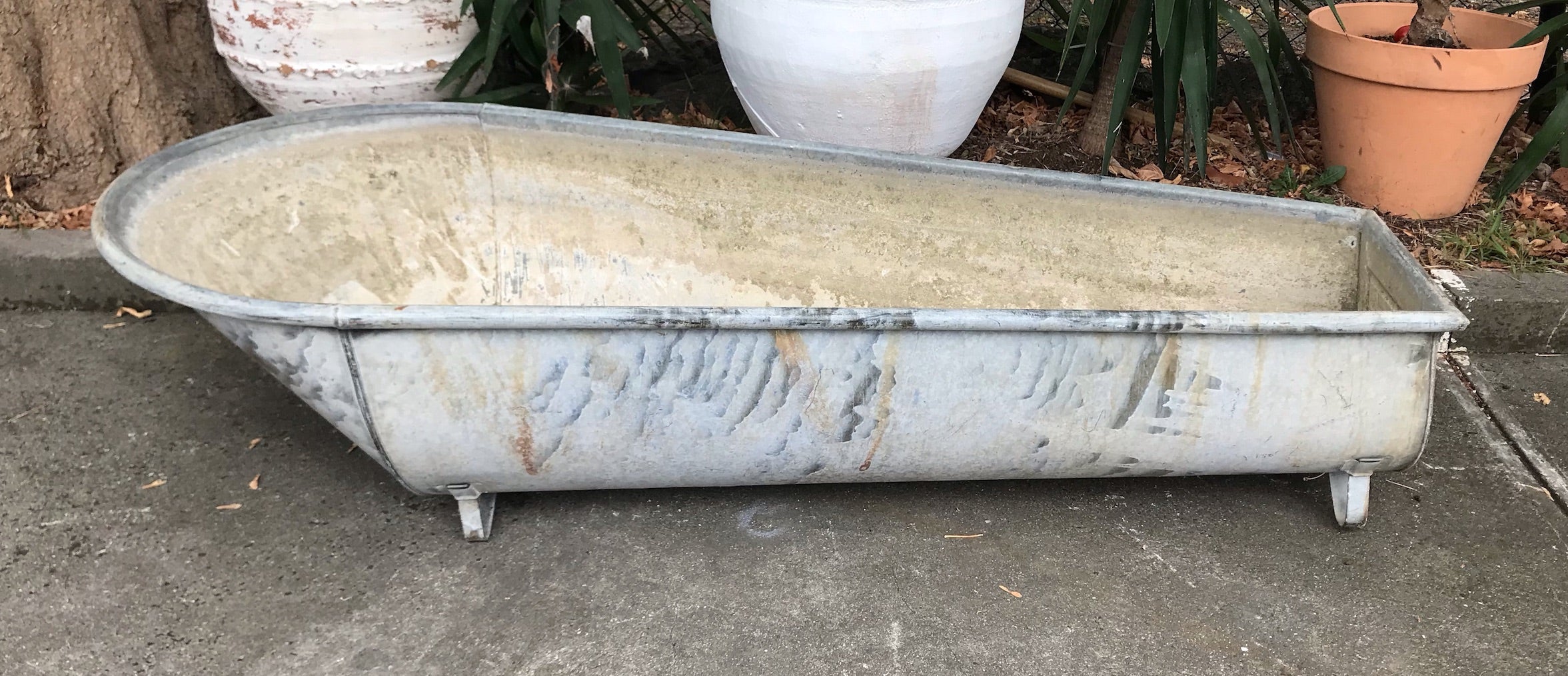 Vintage European Garden Galvanised Bathtub #3823d