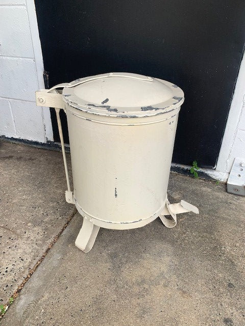 Vintage  Enamel Painted Metal Paper Waste  Bin  #4641 Byron