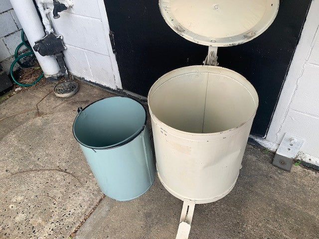 Vintage  Enamel Painted Metal Paper Waste  Bin  #4641 Byron
