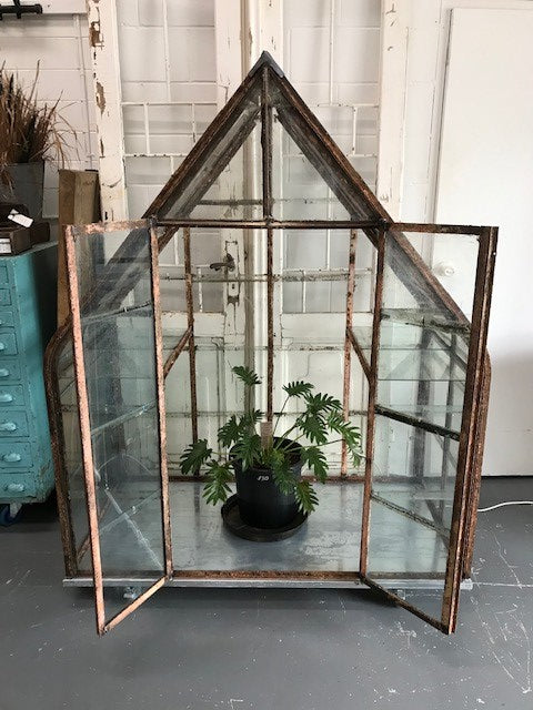 Vintage French Garden Glass House #4117 Byron