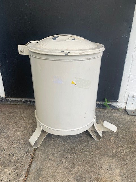 Vintage  Enamel Painted Metal Paper Waste  Bin  #4640 Byron